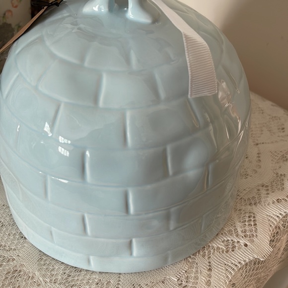 Rae Dunn - WINTER WONDERLAND - igloo birdhouse - Picture 5 of 6